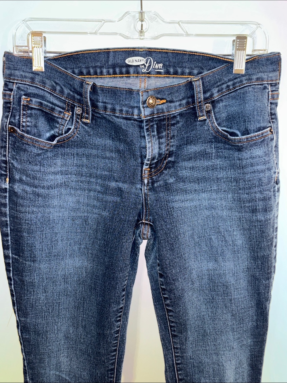Old Navy The Diva Mid-rise Straight Leg Jeans - Picture 3 of 7